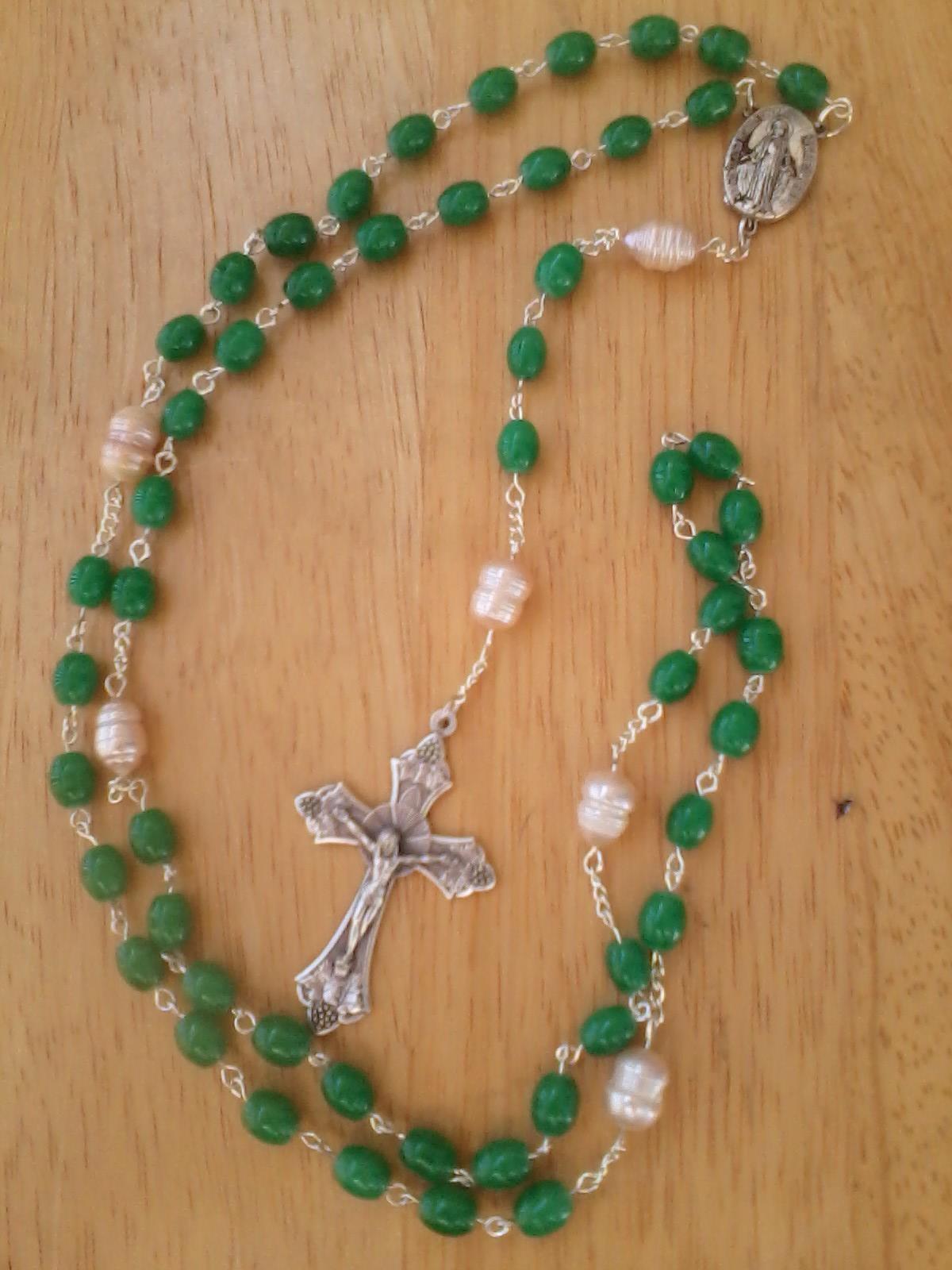 Green Jade with Freshwater Pearls Rosary