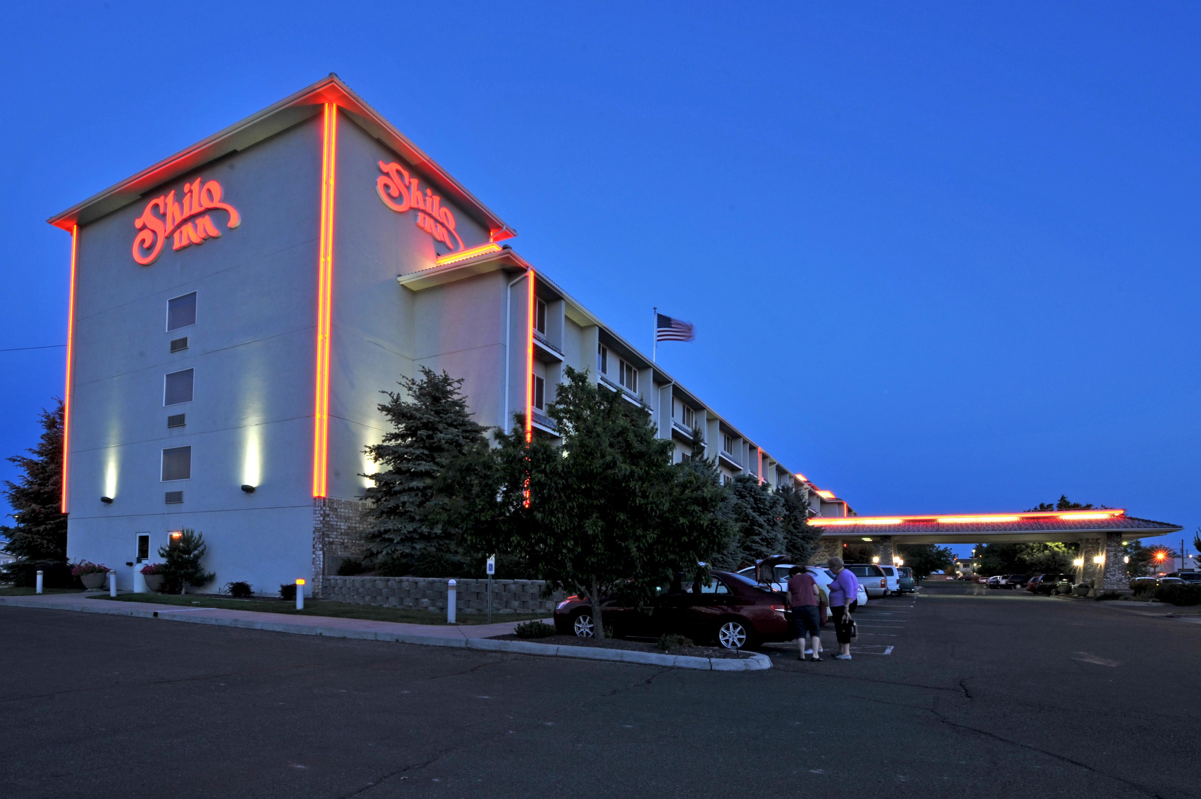 Shilo Inns Twin Falls Front View