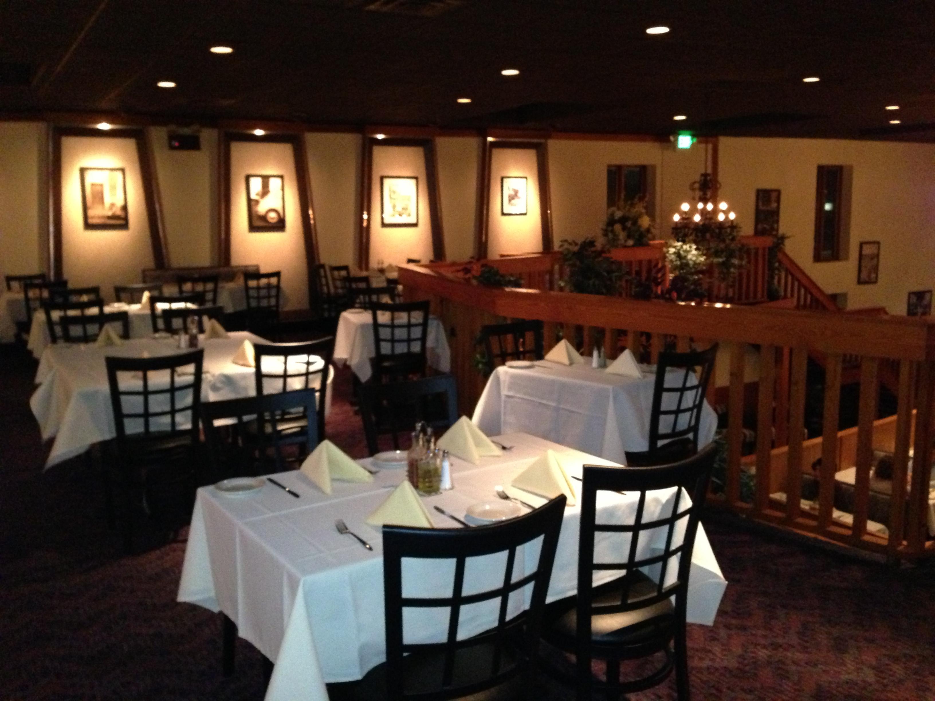 Mezzanine Dining Room