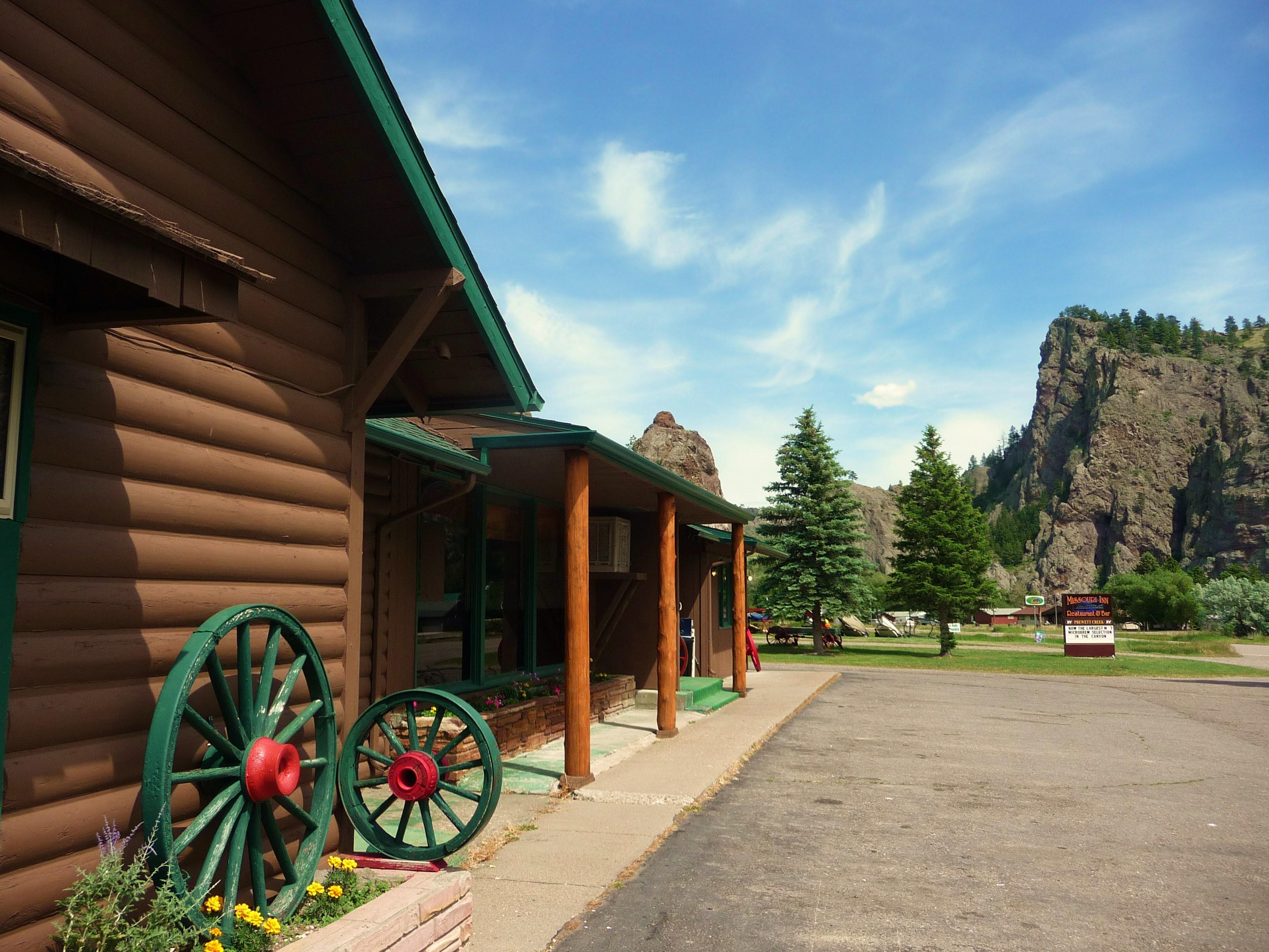 Scenic Canyon Views on the Missouri River