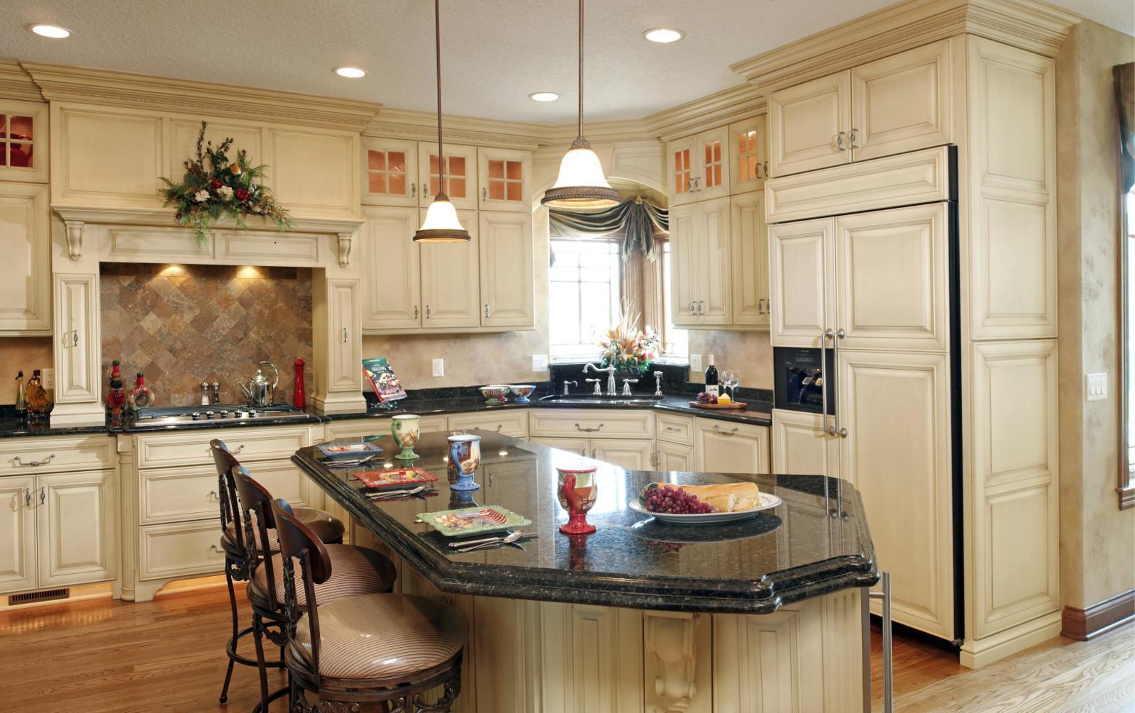 Kitchen Remodeling with Cabinet Refacing