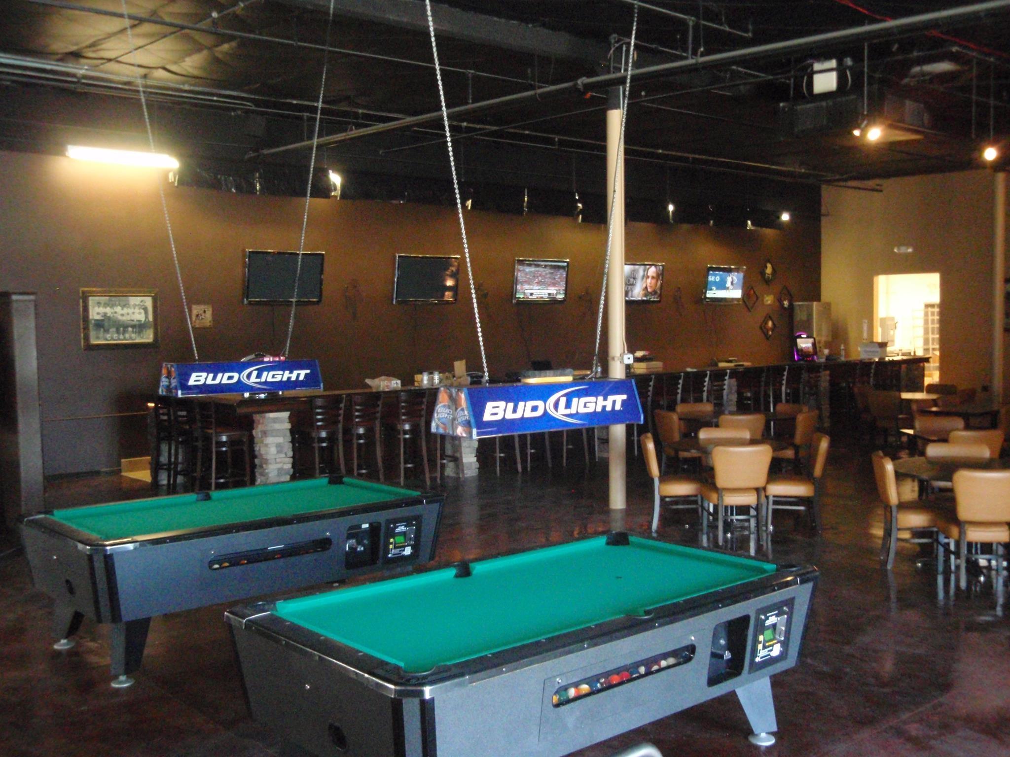 Leatherheads Sports Bar Restaurant Draper, Utah Pool Tables