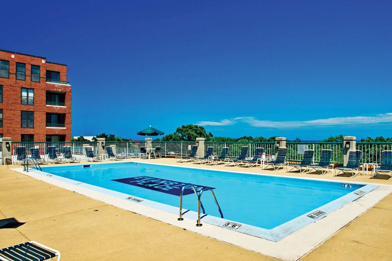 Evanston Place Apartments Rooftop Heated Pool