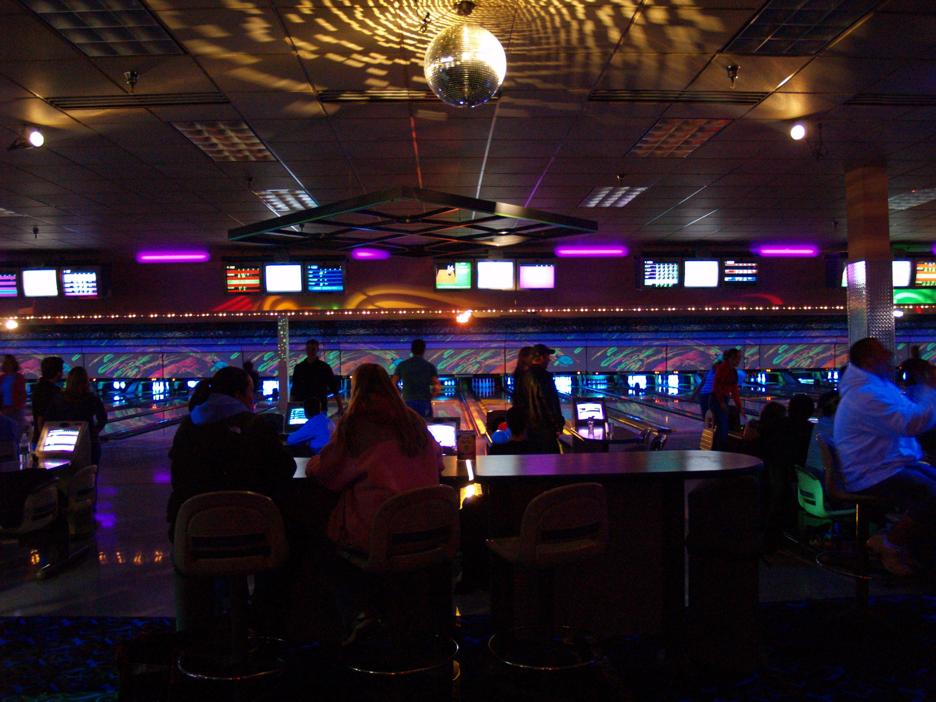 Mixed bowling league