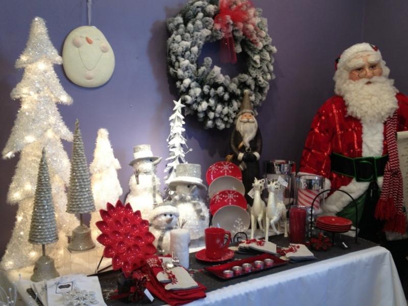 Christmas Decor, Tabletop and Gifts