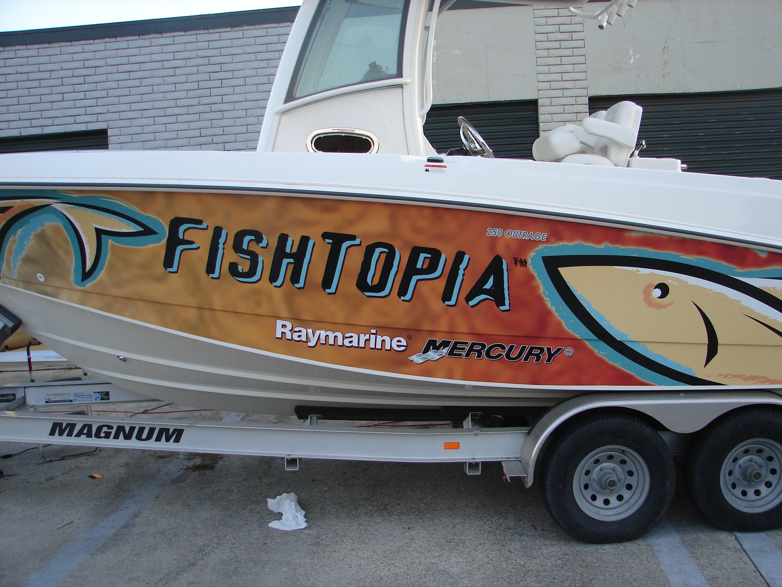 Boston Whaler Boat Wrap