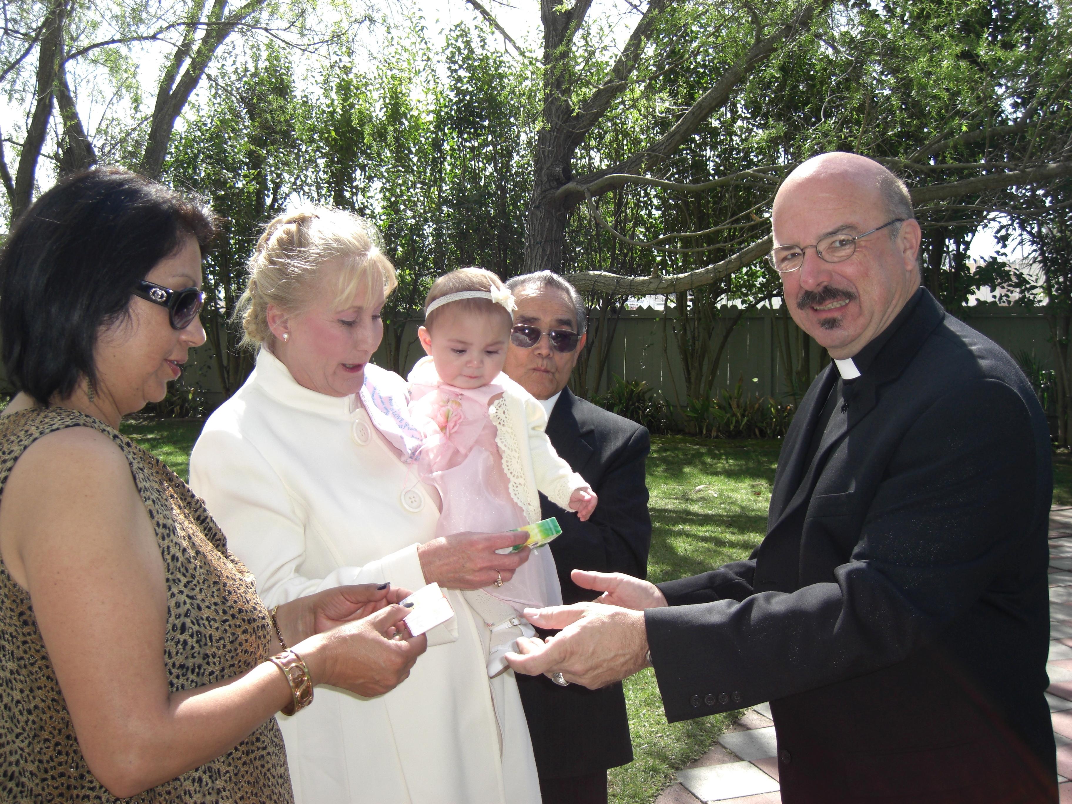 'RocNRev' Michael Taylor with the family before the wedding ceremony