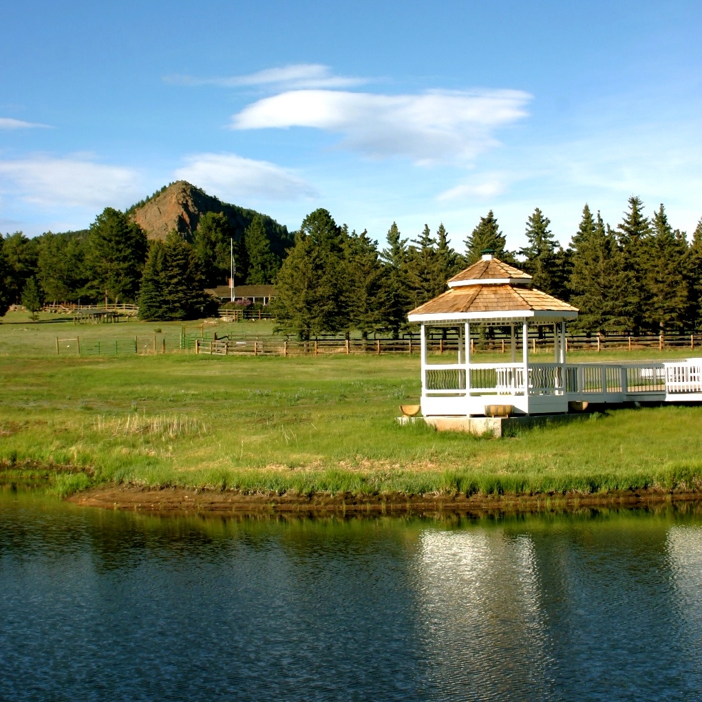 Lake-Side Gazebo Ceremony and Event Site