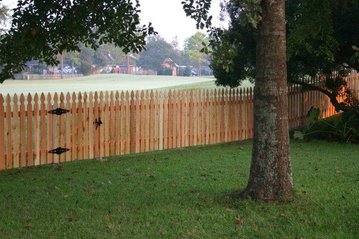 Picket on Golf Course #forsythefence