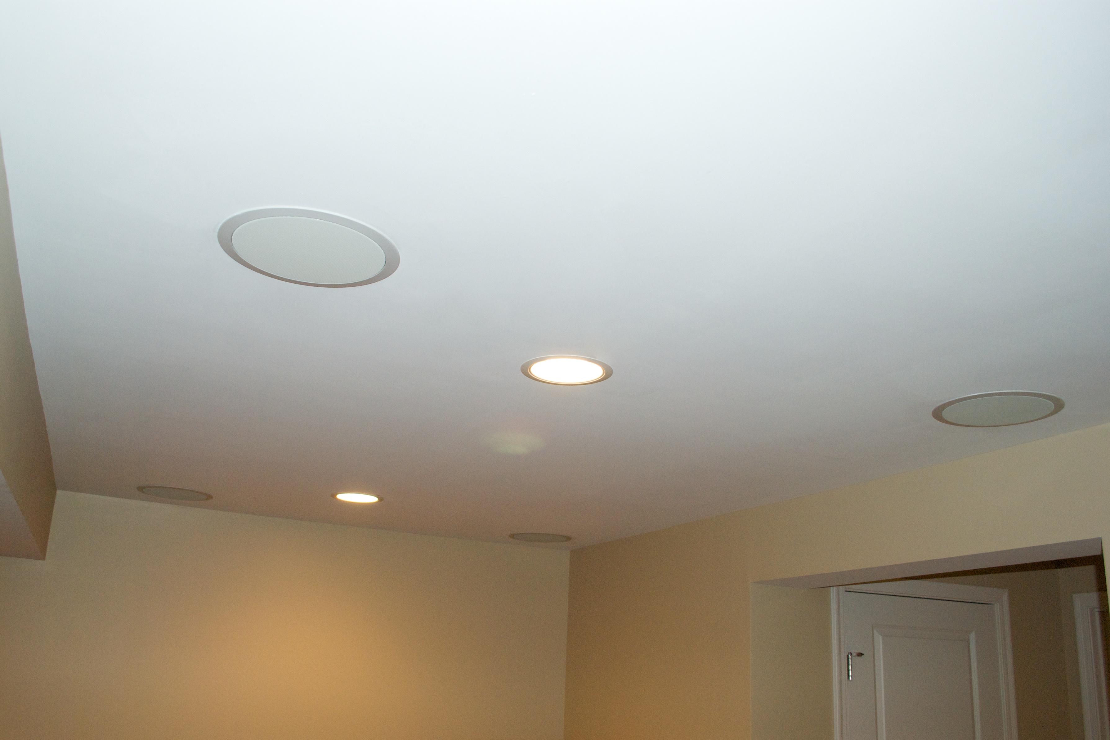 CEILING SPEAKERS MOUNTED