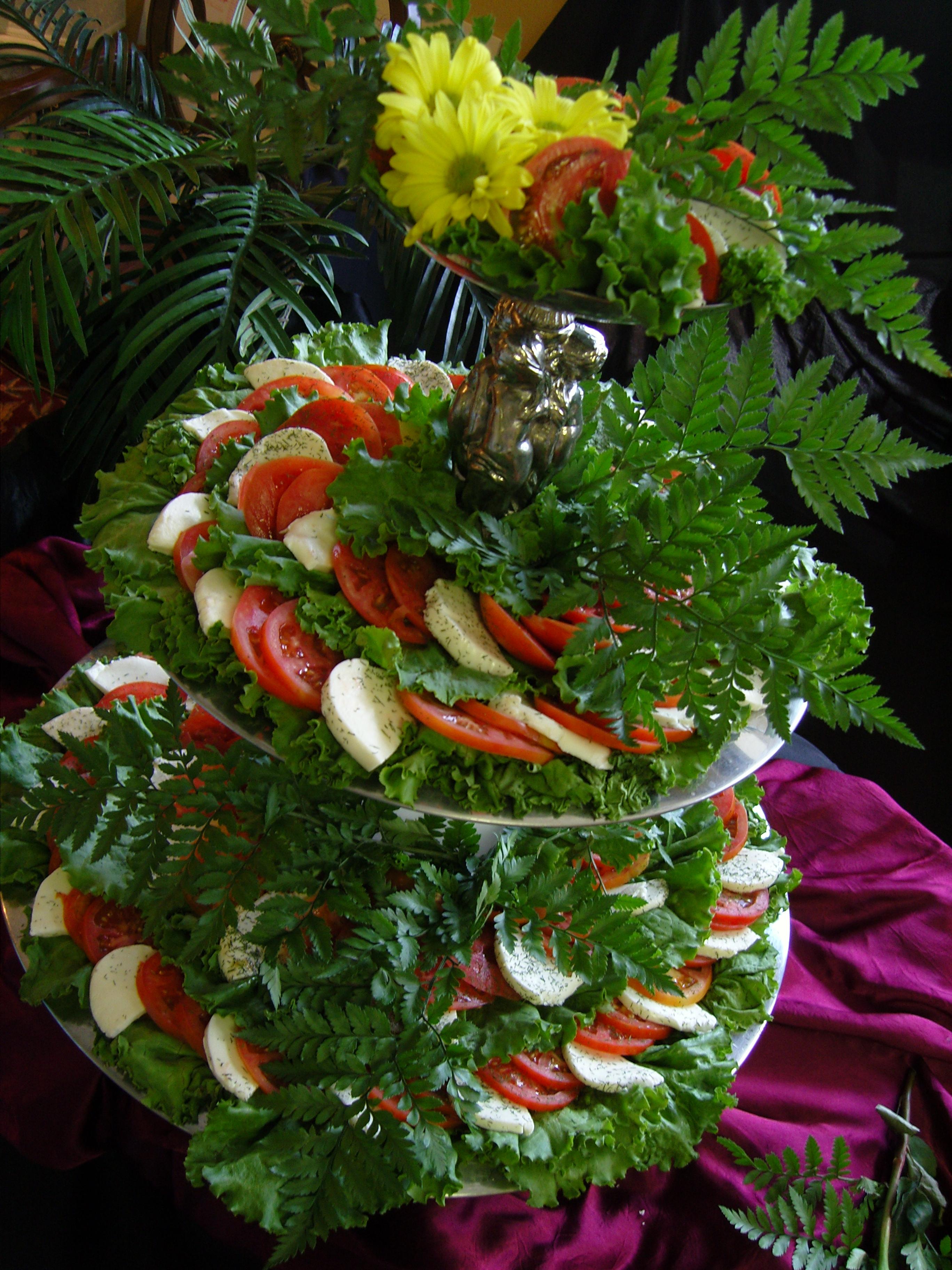 Fresh Tomato Mozzarella Salad