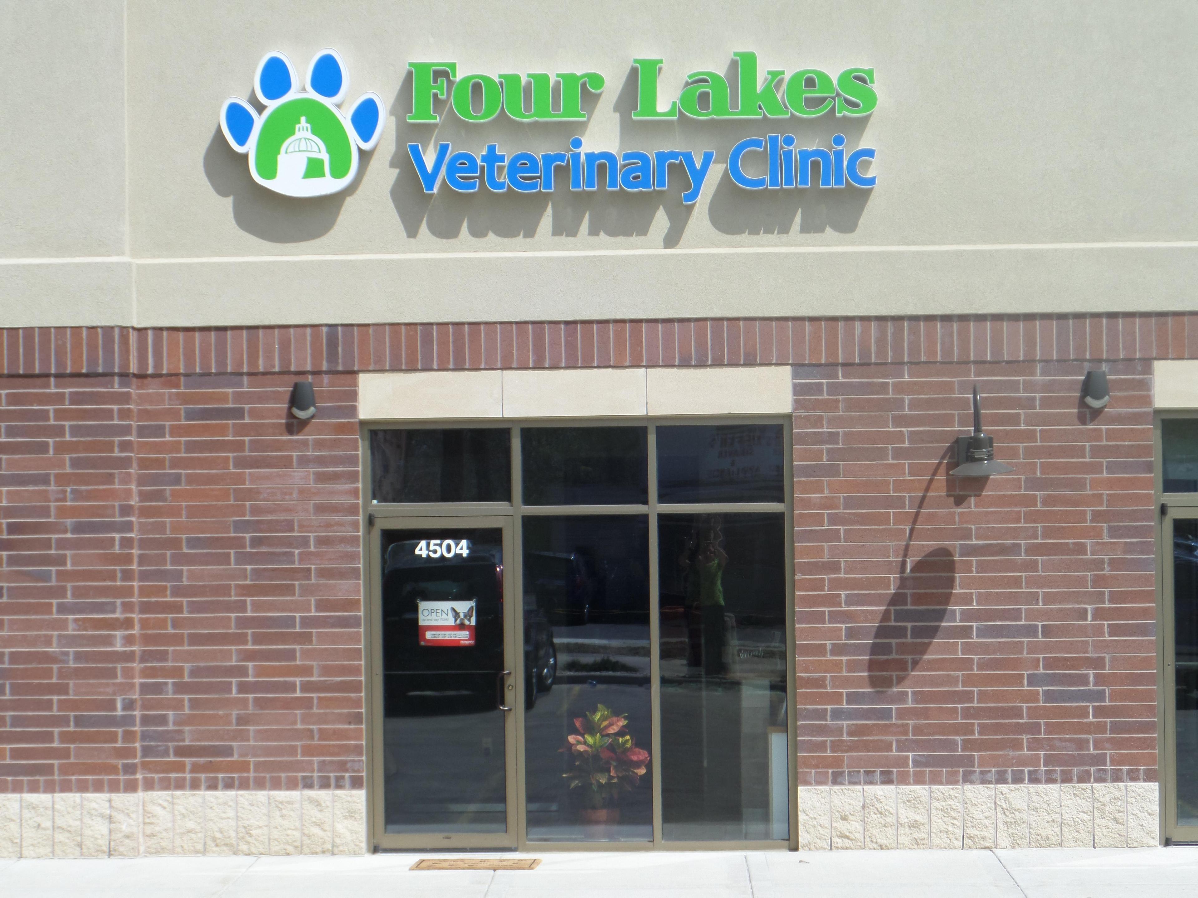 Welcome to Four Lakes Veterinary Clinic!