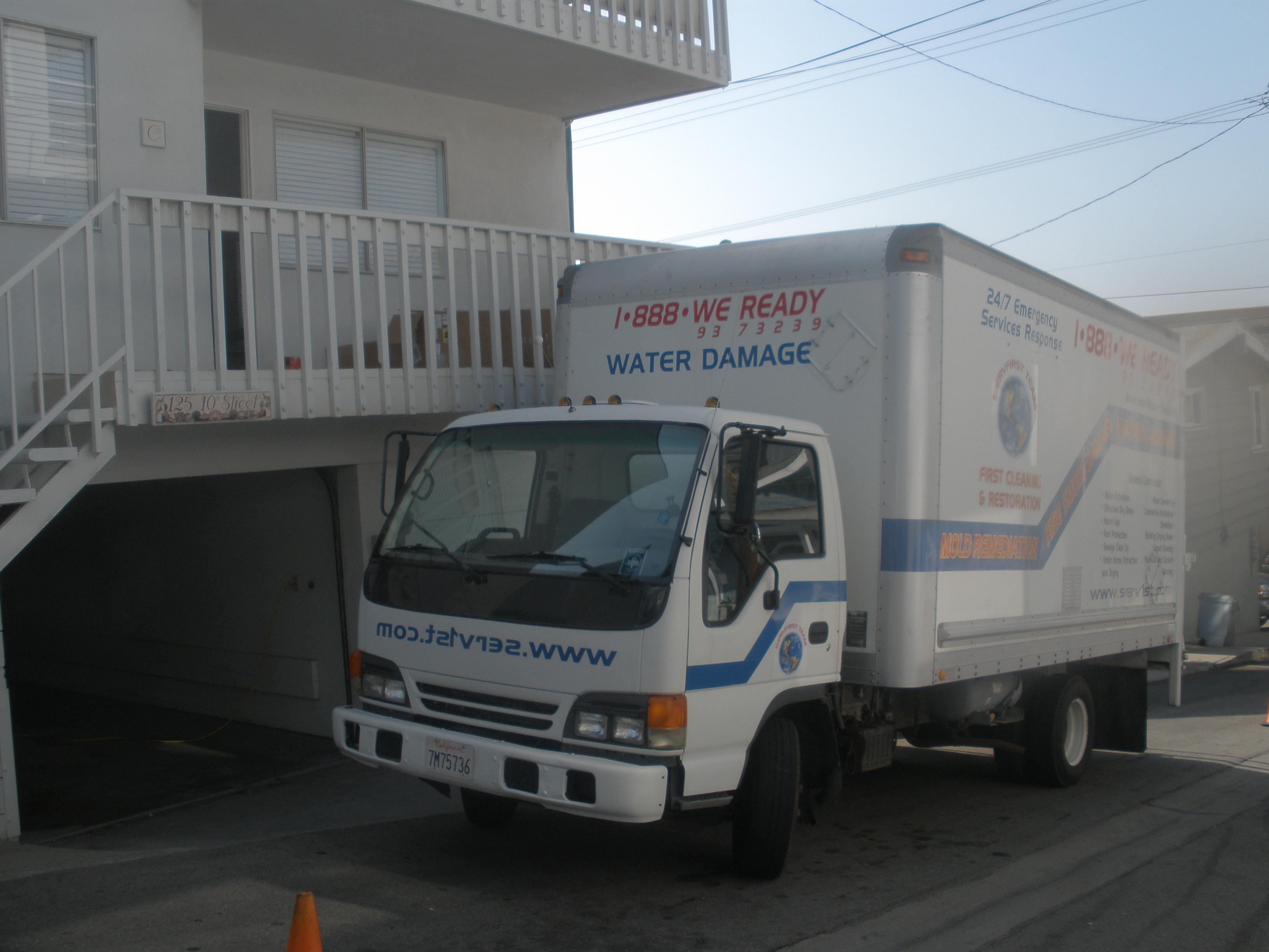 Manhattan Beach water damage (Residential)