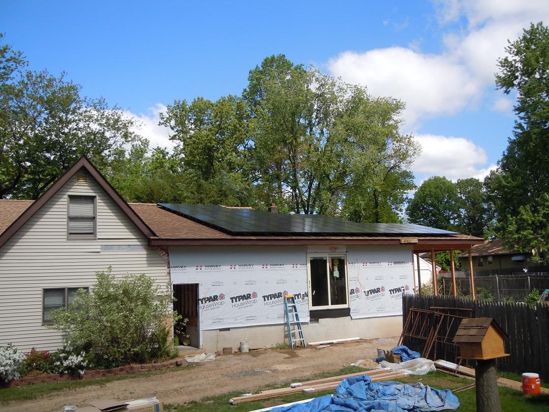 11.7 kW Roof Mount w/ Micro-Inverters