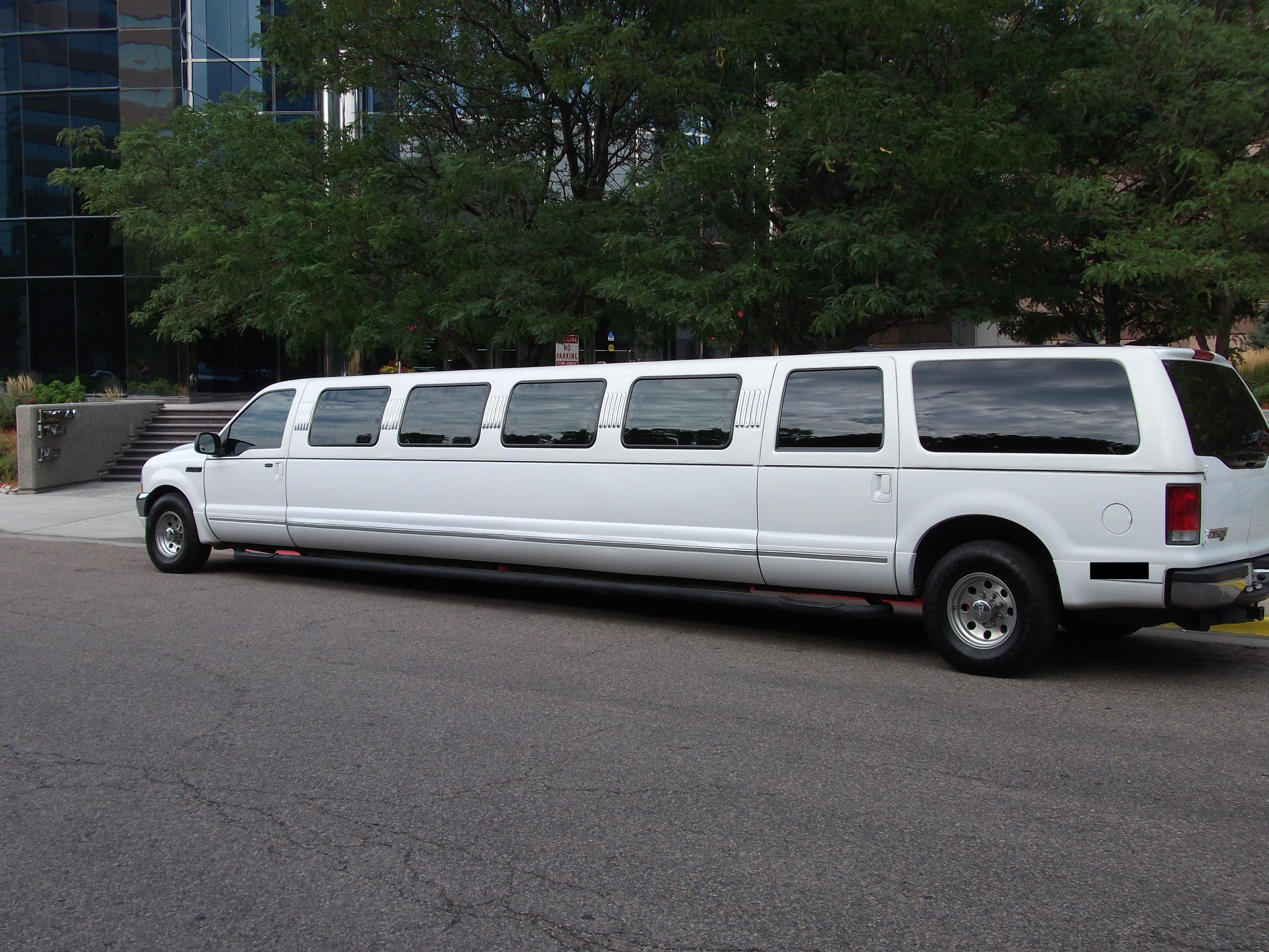 Queen City Limousine