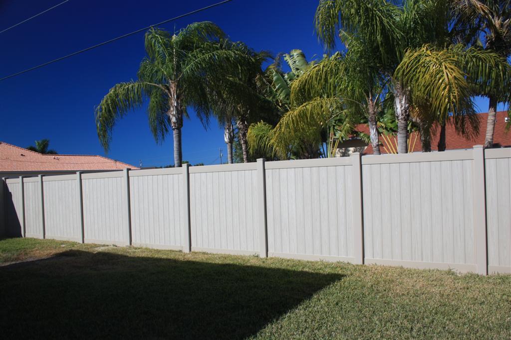 Wood Grain Vinyl Fence