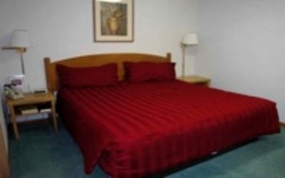 hotels near Knoxville