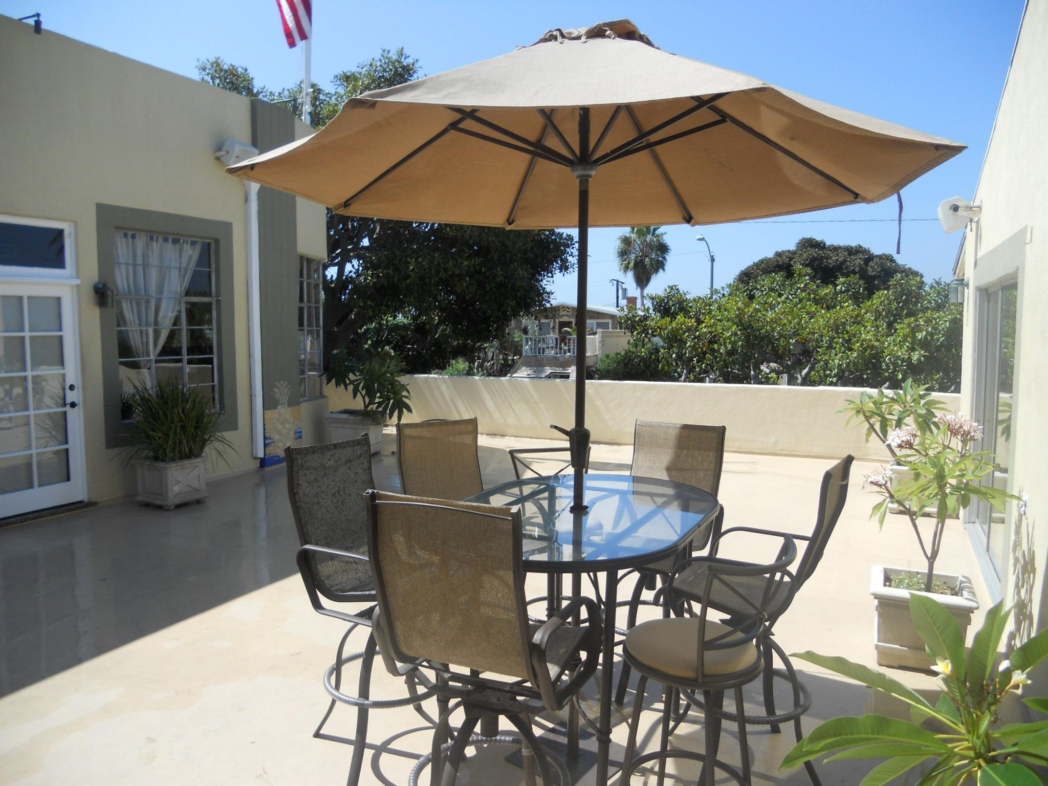 Patio in Courtyard on second floor