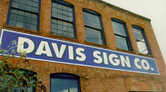 Davis Sign Co