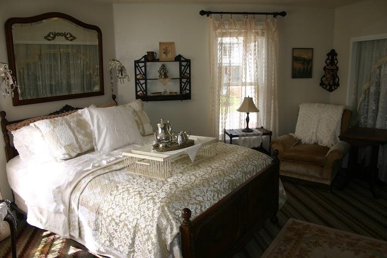 The Painted Lady Bed & Breakfast and Tea Room