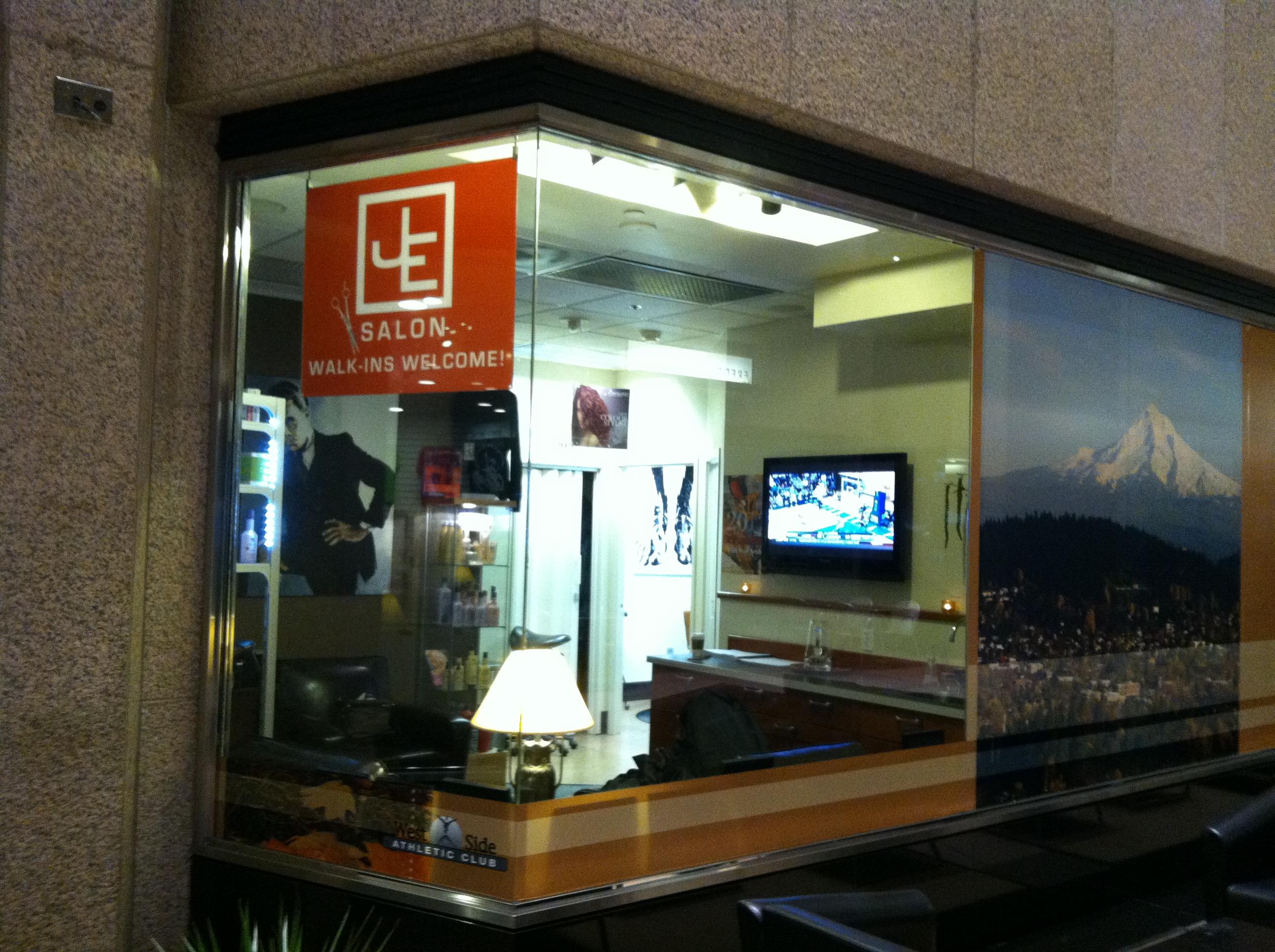 JE Salon in the US Bancorp Tower