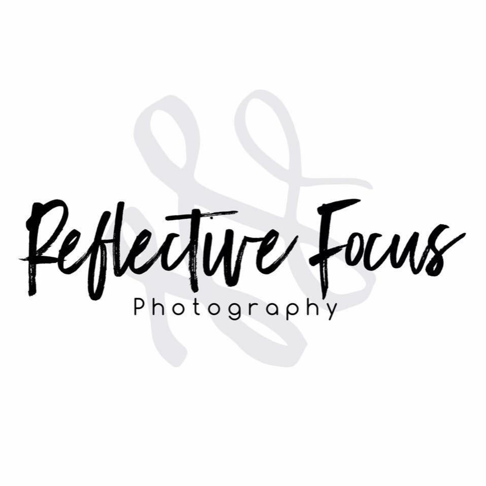 Reflective Focus Photography