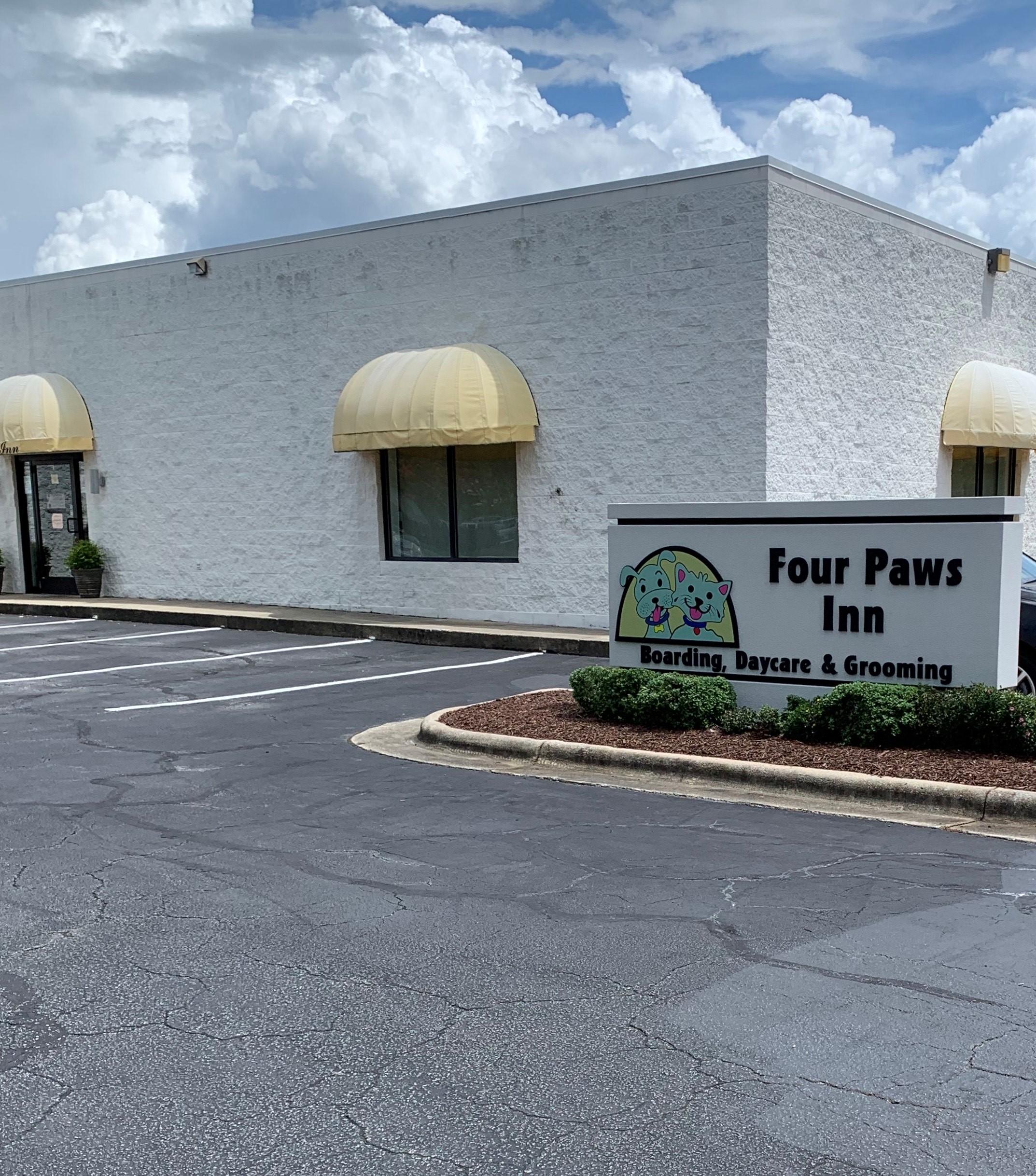 Four Paws Inn