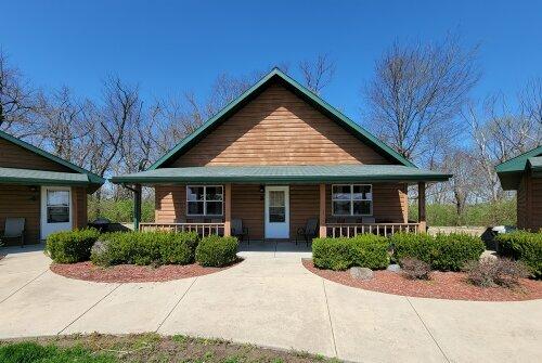 Whitetail Crossing Cabins