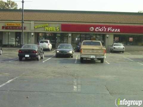 Cicis Pizza