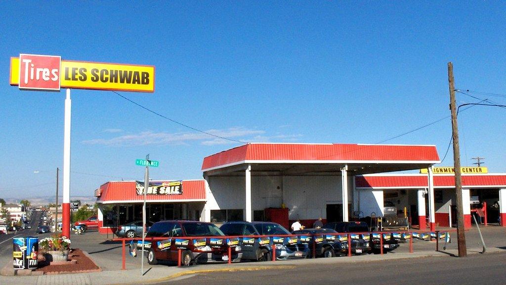 Les Schwab Tire Center