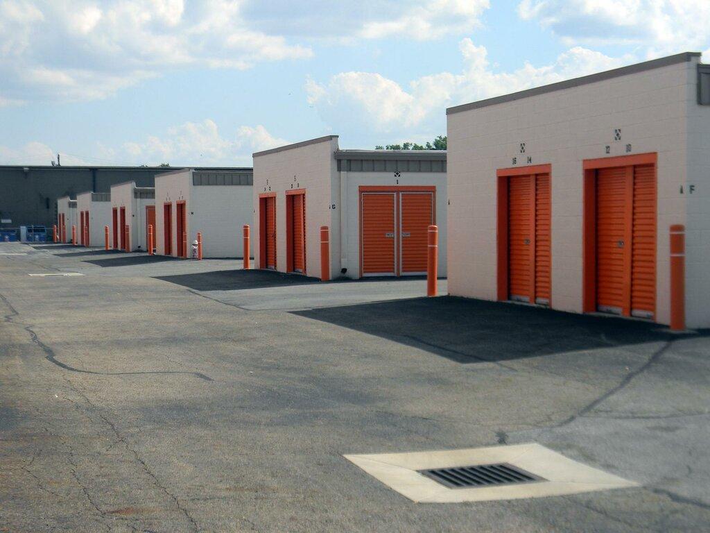 Public Storage