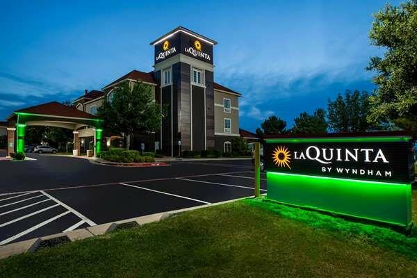 La Quinta Inn & Suites By Wyndham Lubbock North