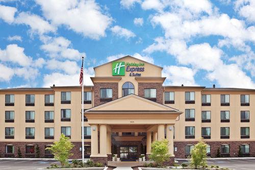 Holiday Inn Express & Suites Vancouver Mall/Portland Area, an IHG Hotel