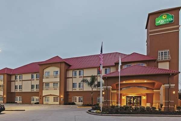 La Quinta Inn & Suites By Wyndham Houston Hobby Airport