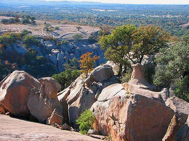 Fredericksburg Hill Country Hotel