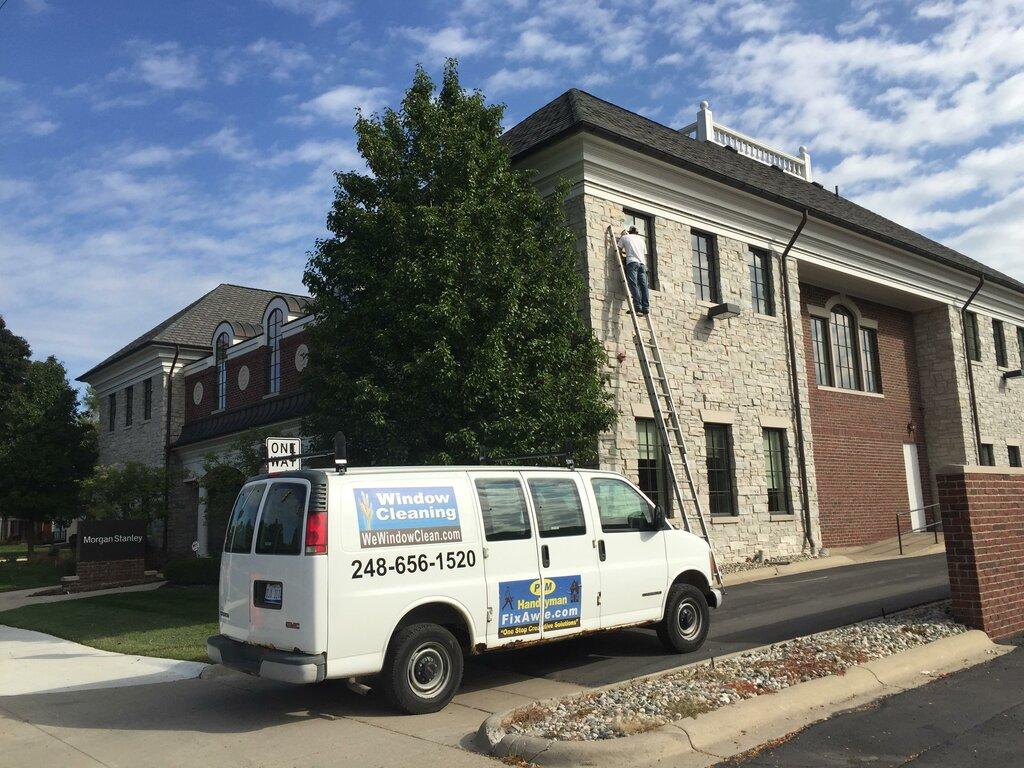 Pro Maintenance Window Cleaning