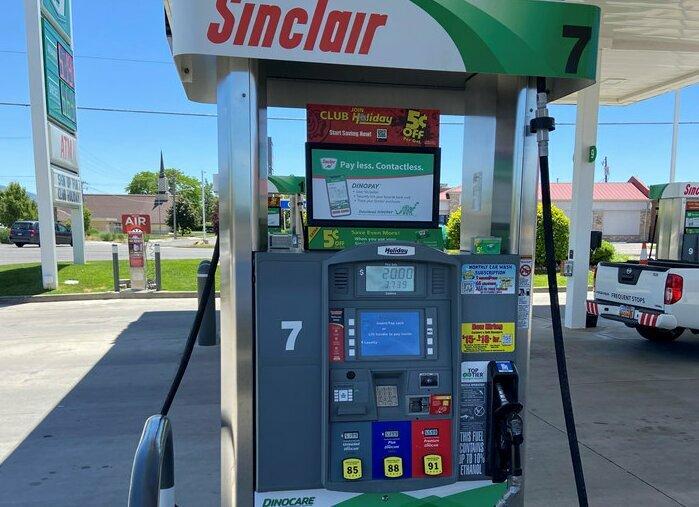 Sinclair Gas Station