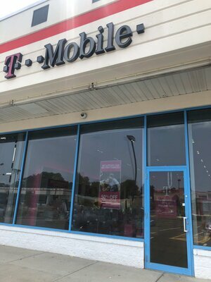 Metro by T-Mobile Authorized Retailer