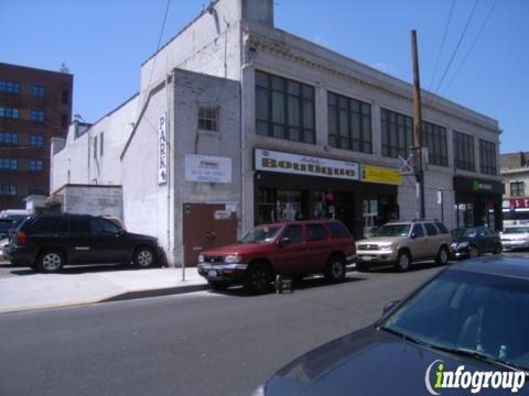 African Braiding Center