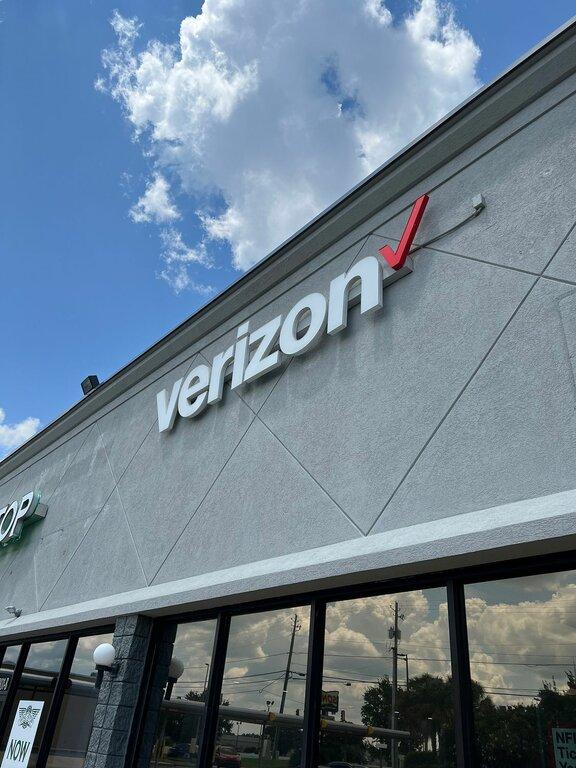 Russell Cellular-Verizon Authorized Retailer