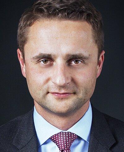 Krzysztof Piekarski - Private Wealth Advisor, Ameriprise Financial Services, LLC