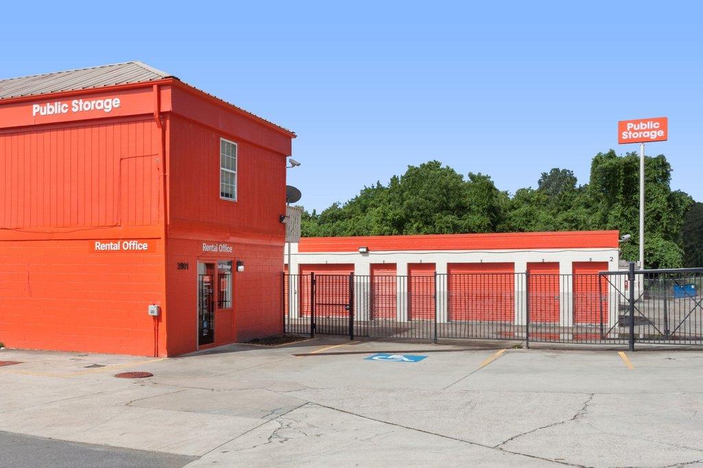 Public Storage