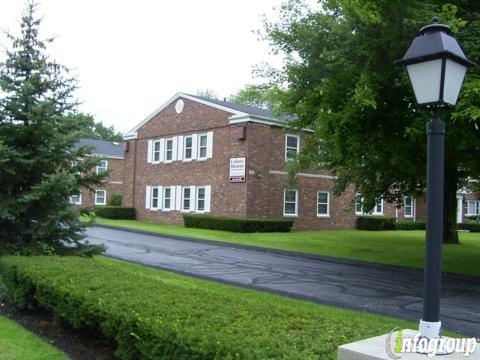 Colony House Apts