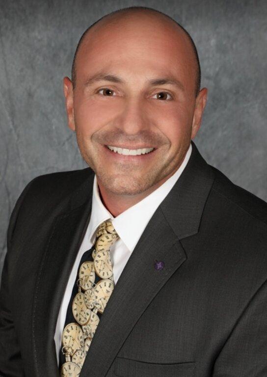 Javier Mendez - The Mendez Team - LPT Realty