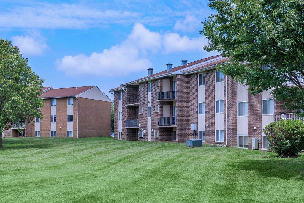 Commons at White Marsh Apartments