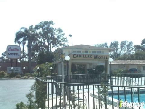 Cadillac Motel