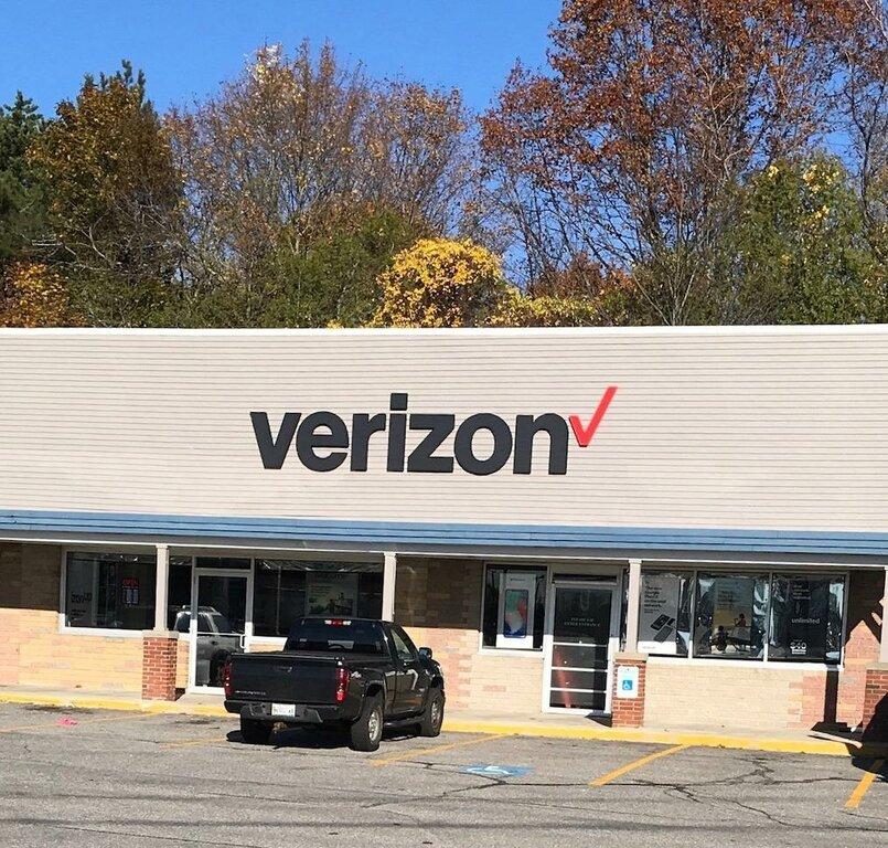 Russell Cellular-Verizon Authorized Retailer