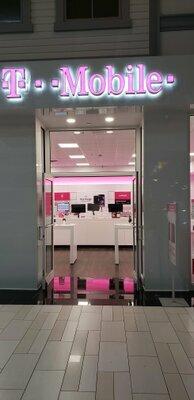 Metro by T-Mobile Authorized Retailer