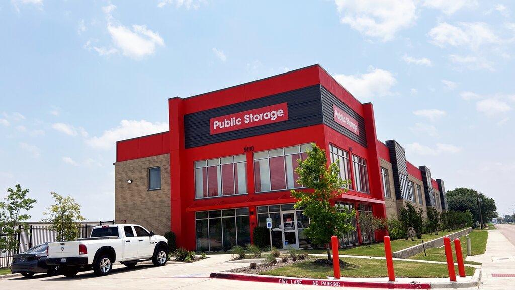 Public Storage