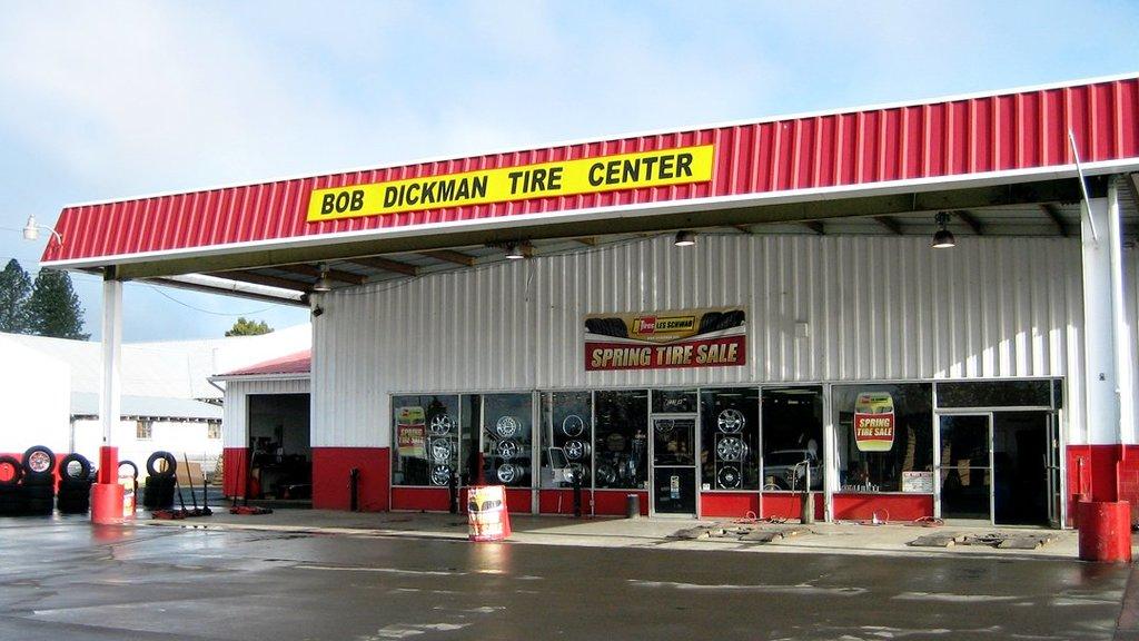 Les Schwab Tire Center